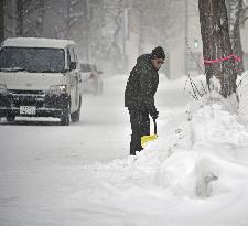 Heavy snow forecast for Japan