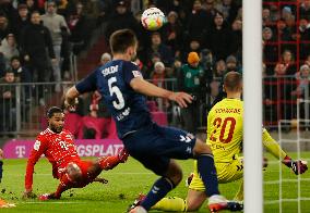 (SP)GERMANY-MUNICH-FOOTBALL-BUNDESLIGA-BAYERN MUNICH VS COLOGNE