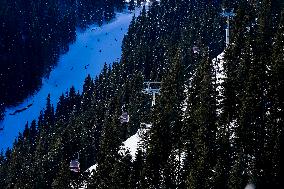 CHINA-XINJIANG-URUMQI-WINTER TOURISM (CN)