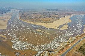 CHINA-SHANDONG-YELLOW RIVER-ICE JAM (CN)