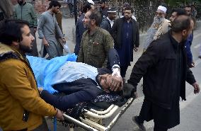 PAKISTAN-PESHAWAR-BLAST-INJURED