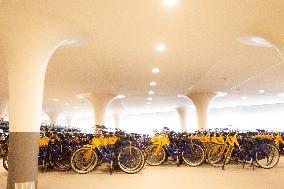 THE NETHERLANDS-AMSTERDAM-BICYCLE PARKING FACILITY