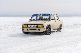 (SP)RUSSIA-VLADIVOSTOK-ICE RALLY