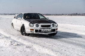 (SP)RUSSIA-VLADIVOSTOK-ICE RALLY