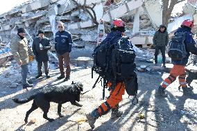 TÜRKIYE-EARTHQUAKES-RESCUE