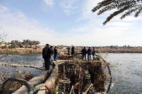 IRAQ-HADITHA-EUPHRATES RIVER-SCENERY