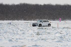 CHINA-HEIHE-TRIAL RUN OF VEHICLES(CN)