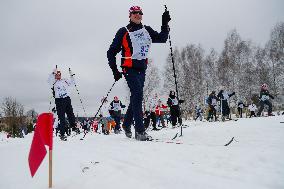 (SP)RUSSIA-KHIMKI-MASS SKIING