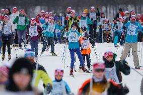 (SP)RUSSIA-KHIMKI-MASS SKIING