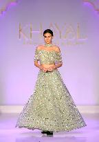 SRI LANKA-KANDY-FASHION SHOW