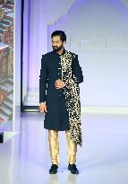 SRI LANKA-KANDY-FASHION SHOW