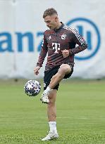 (SP)GERMANY-MUNICH-FOOTBALL-UEFA CHAMPIONS LEAGUE-BAYERN MUNICH-TRAINING SESSION