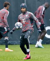 (SP)GERMANY-MUNICH-FOOTBALL-UEFA CHAMPIONS LEAGUE-BAYERN MUNICH-TRAINING SESSION