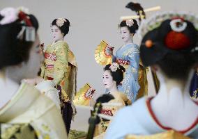 Kyoto's maiko prepare for stage performance