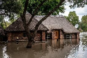 SOUTH AFRICA-FLOOD