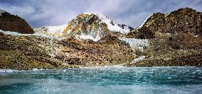 CHINA-TIBET-LHASA-MOUNT QUNGMKNAG-GLACIER (CN)
