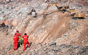 CHINA-INNER MONGOLIA-ALXA LEFT BANNER-COAL MINE COLLAPSE-RESCUE (CN)