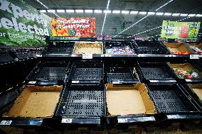 BRITAIN-FRUIT AND VEGETABLE-SHORTAGE