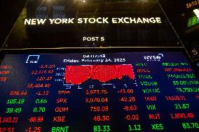 U.S.-NEW YORK-STOCKS-FALL