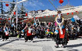 CHINA-TIBET-LHASA-TIBETAN NEW YEAR-PERFORMANCE (CN)
