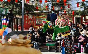 CHINA-TIBET-LHASA-TIBETAN NEW YEAR-PERFORMANCE (CN)
