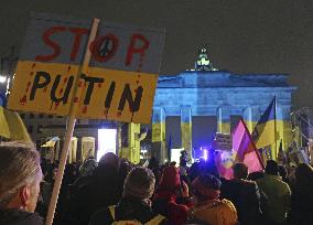 Berlin rally for Ukraine