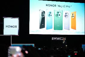 SPAIN-BARCELONA-MWC-HONOR-PRODUCTS