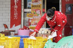 CHINA-HUNAN-LOUDI-VILLAGE GROCERY STORE (CN)