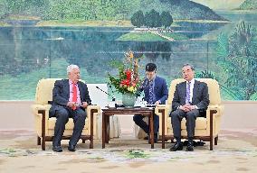 CHINA-BEIJING-WANG YI-BRAZIL-DELEGATION-MEETING (CN)