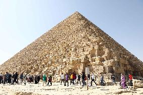 EGYPT-GIZA-KHUFU PYRAMID-NEW CORRIDOR-DISCOVERY