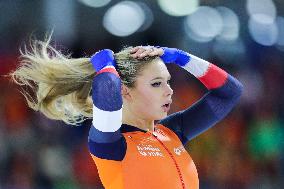 (SP)NETHERLANDS-HEERENVEEN-WORLD SPEED SKATING CHAMPIONSHIPS-WOMEN'S 500M