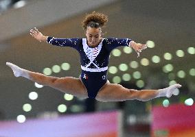 (SP)QATAR-DOHA-FIG-GYMNASTICS-WORLD CUP-BALANCE BEAM