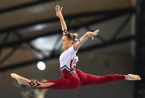 (SP)QATAR-DOHA-FIG-GYMNASTICS-WORLD CUP-BALANCE BEAM