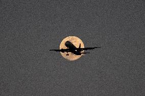 INDIA-NEW DELHI-FULL MOON