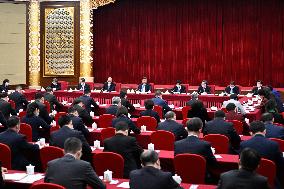 (TWO SESSIONS)CHINA-XI JINPING-CPPCC-JOINT GROUP MEETING (CN)