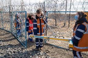 CHINA-HEILONGJIANG-RAILWAY-FEMALE INSPECTORS (CN)