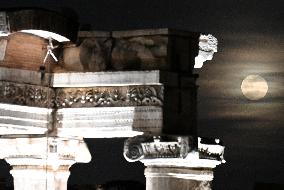 ITALY-ROME-FULL MOON