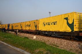 (ZhejiangPictorial)CHINA-YIWU-SPAIN-MADRID-FREIGHT TRAIN (CN)