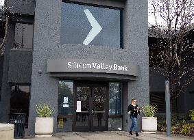 U.S.-CALIFORNIA-SILICON VALLEY BANK-CLOSING