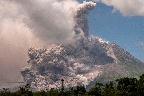 INDONESIA-YOGYAKARTA-MOUNT MERAPI-ERUPTION