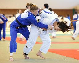 Judo: Japan women in training