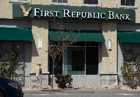 U.S.-CALIFORNIA-MILLBRAE-FIRST REPUBLIC BANK