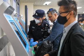 CHINA-IMMIGRATION-ENTRY POLICIES (CN)