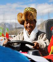 (InTibet)CHINA-TIBET-LHASA-SPRING PLOWING CEREMONY (CN)