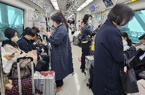 S. Korea ends public transport mask mandate