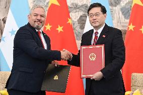 Diplomatic ties between China and Honduras