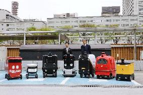Delivery robot demonstration in Tokyo