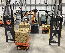 Sorting robot at Kao warehouse