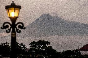 INDONESIA-YOGYAKARTA-MOUNT MERAPI-ERUPTION