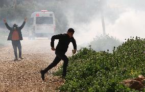 MIDEAST-BEIT DAJAN-CLASHES